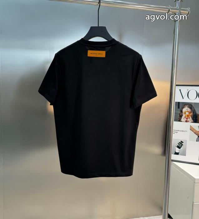 偽 ブランド 販売LOUIS VUITTON半袖Tシャツ最高級 キュートさ満点 お洒落自在_0_0