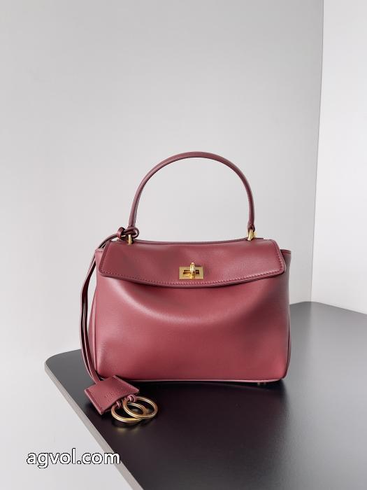 在庫あり即発 サラサラの着心地 透け感優しいブランド 通販 激安balenciagaバッグ.._0_0