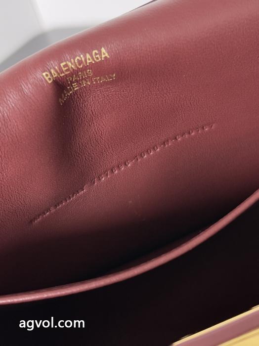 在庫あり即発 サラサラの着心地 透け感優しいブランド 通販 激安balenciagaバッグ.._0_4
