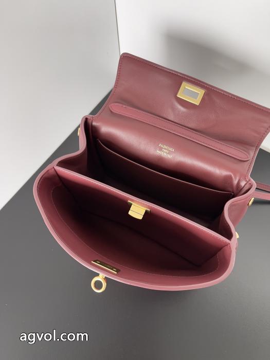 在庫あり即発 サラサラの着心地 透け感優しいブランド 通販 激安balenciagaバッグ.._0_5
