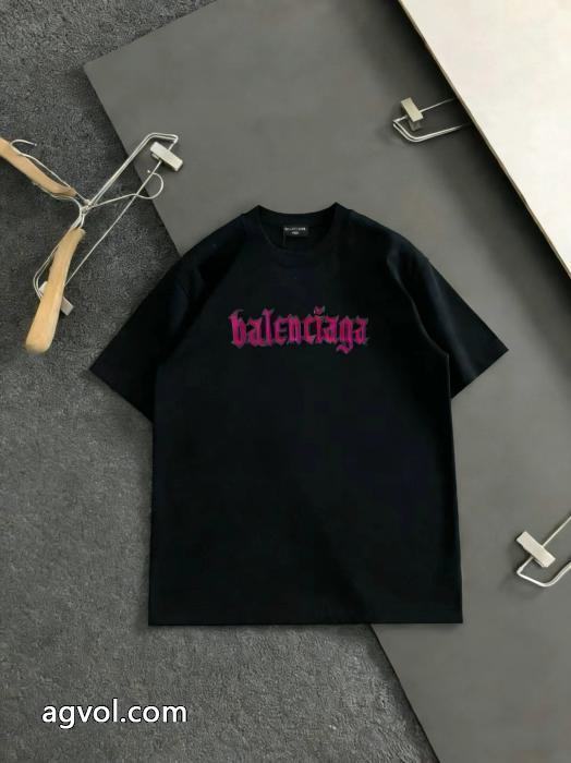 バレンシアガ偽物 ブランド 激安半袖T新作数量限定セール 先行入荷 クリスマスおすすめアイテム._0_0