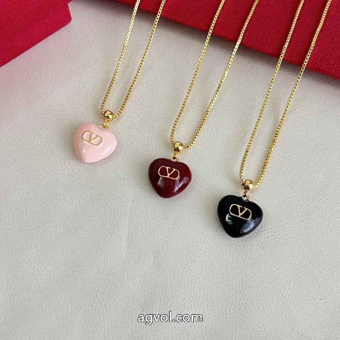 涼しげに演出 新作限定便利でめちゃ可愛 ロゴが美しいアクセサリー偽 ブランドヴァレンティノ.._0_1