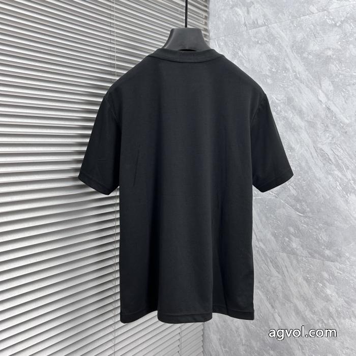 半袖Tシャツ2026到着済 26SS 異素材 季節限定販売LOEWEブランド スニーカー 激安_0_0