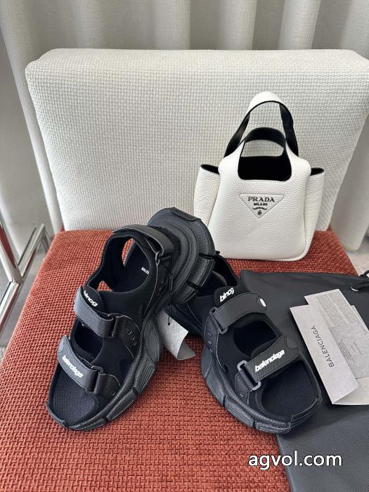 balenciagaサンダルスーパー コピー 通販新作限定大人で素敵 品質保証高品質 期間限定SALE._0_3