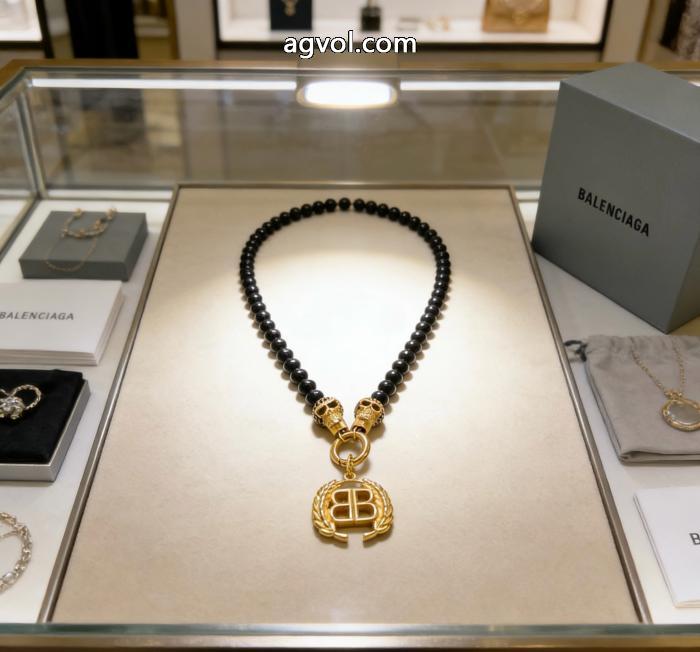 ブランド 品 激安 通販ファッション 人気 SS26カッコいい  優れた品質アクセサリーバレンシアガ._0_0