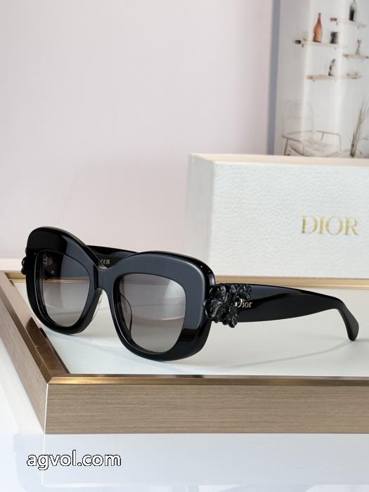 DIOR最低価格保証 人気セール低価 激安大特価大人気サングラススーパー コピー 安心 .._0_4