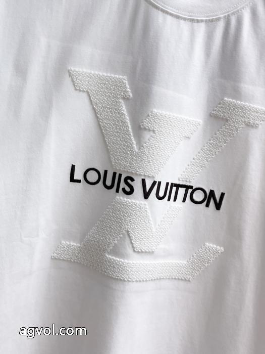 LOUIS VUITTON半袖Tシャツ偽物 ブランド ショップ男女共用 超安値で完売！？ カワイイ雰囲気_0_0