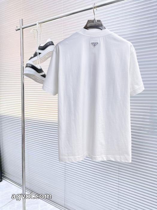 赤字覚悟の超破格 新作多色!! 精巧な逸品半袖Tシャツブランド 偽物 激安 通販PRADA_0_4