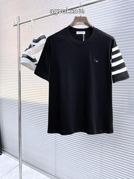 THOM BROWNE偽 ブランド 速達EMS便 ついに登場 限定品2026半袖Tシャツ_0_2