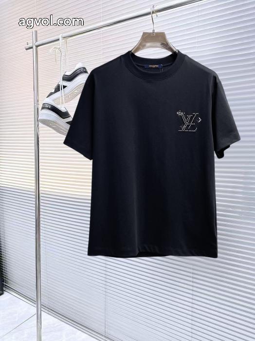 好印象をゲット クリスマスコフレ2026 激安大特価定番人気コピー ブランド 通販 安心LOUIS VUITTON半袖Tシャツ_0_2