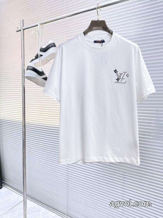 好印象をゲット クリスマスコフレ2026 激安大特価定番人気コピー ブランド 通販 安心LOUIS VUITTON半袖Tシャツ_0_3