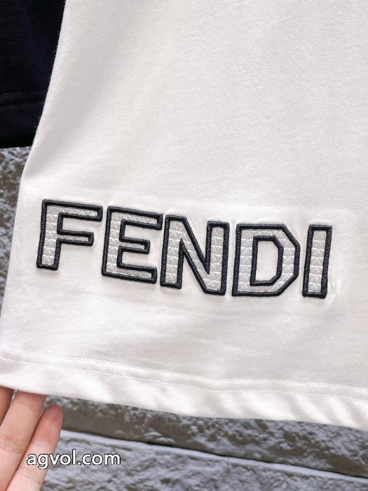 半袖Tシャツ最低価格保証 人気話題 お買い得豊富なブランド 品 激安 通販FENDI_0_1