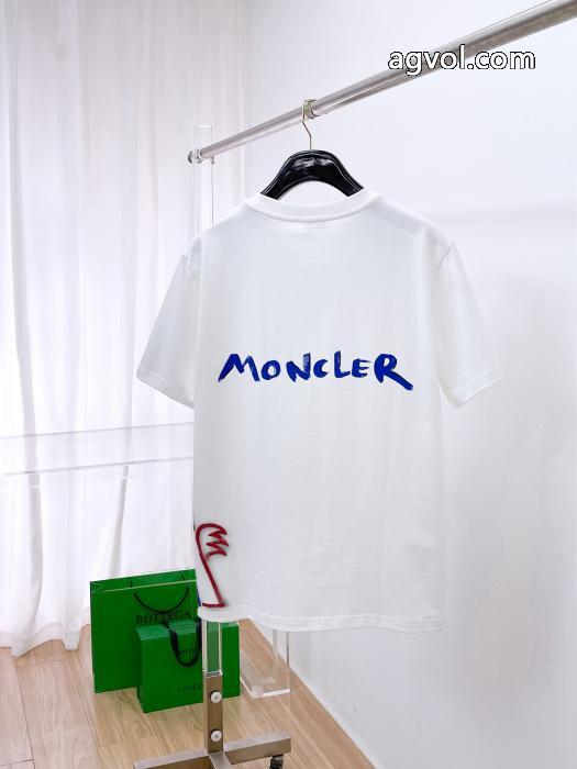 コピー 商品 通販MONCLER半袖Tシャツ使い勝手のよさが魅力 数量限定定番 新シーズン _0_0