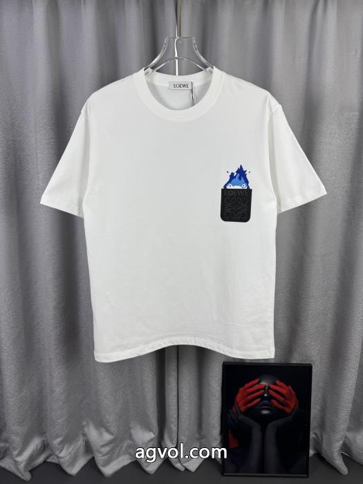 LOEWE偽 ブランド話題となる人気品 VIPセール限定品 限定デザイン半袖Tシャツ_0_2