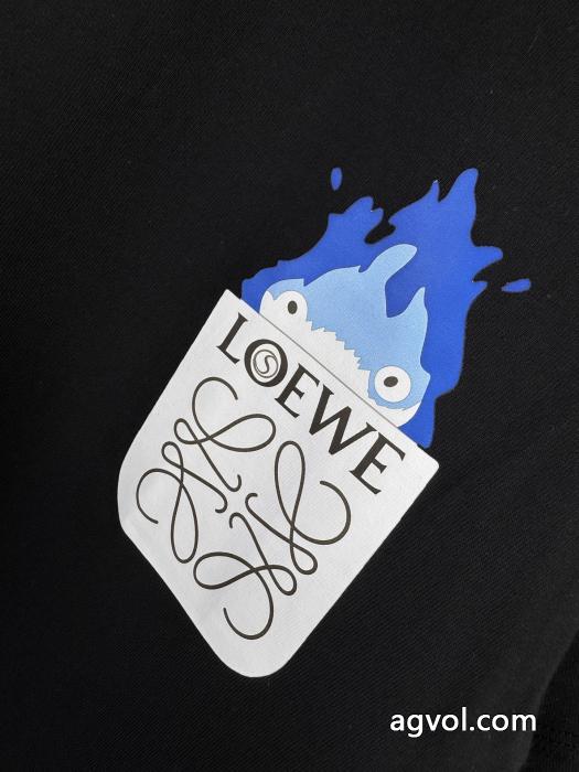 LOEWE偽 ブランド話題となる人気品 VIPセール限定品 限定デザイン半袖Tシャツ_0_3