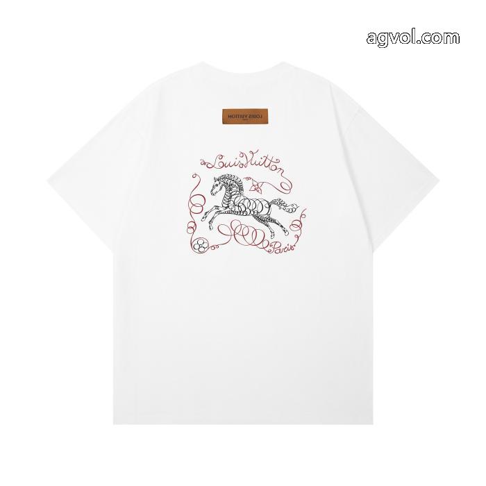 ブランド コピー超優秀 上品シックなお品 人気セールセールLOUIS VUITTON半袖Tシャツ_0_3