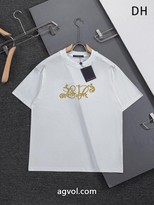 ブランド スーパー コピー 優良店厳選した 落ち着いた感覚 プレゼントに最適LOUIS VUITTON半袖Tシャツ_0_0