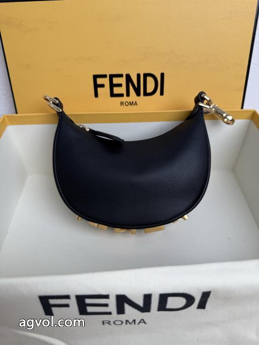 売切必至超安値 機能性抜群 今年活躍した&nbsp;バッグスーパー コピー メンズFENDI._0_1