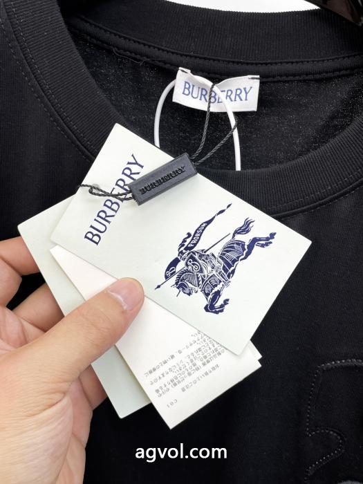 半袖TシャツSS26極上発売 きれいめ上品に 再入荷が嬉しいBURBERRYコピー 商品 ブランド_0_0