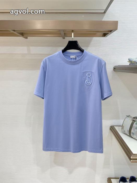 半袖TシャツSS26極上発売 きれいめ上品に 再入荷が嬉しいBURBERRYコピー 商品 ブランド_0_2