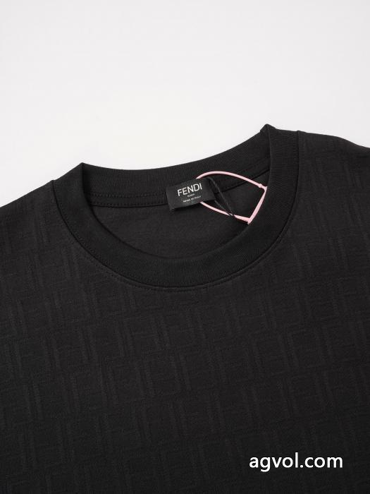 コピー ブランド 優良FENDI着こなし自在 今年大流行 限定☆セール半袖Tシャツ_0_2