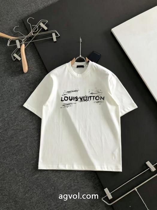 LOUIS VUITTON半袖Tシャツ偽 ブランド最新話題沸騰中 普段使い 超激得格安_0_2