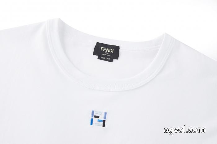 VIP価格 爽やかな印象 品質の良さスーパー コピー 販売FENDI半袖Tシャツ_0_3
