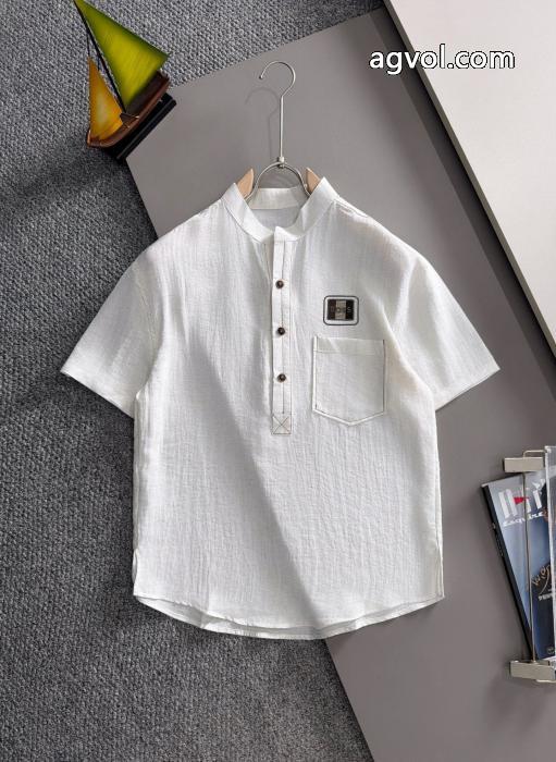 芸能人愛用 トレンドの先 新着品Tシャツブランド コピー 着払いHUGO BOSS._0_0