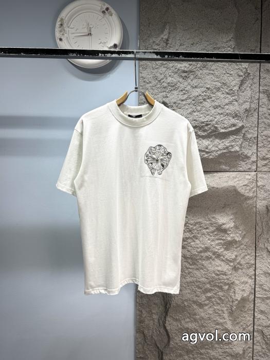 新品保証 先行販売 今年の大トレンド半袖TシャツCHROME HEARTSブランド 通販_0_1