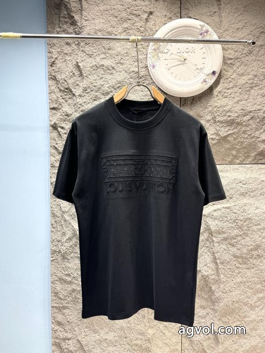 半袖Tシャツコピー ブランド 販売特別人気感謝SALE 海外限定評価いい 注目度が高いアイテムLOUIS VUITTON_0_1