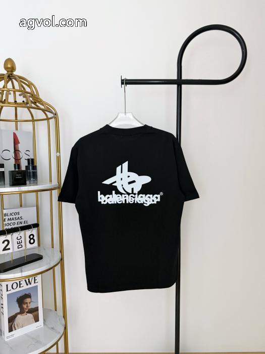 balenciagaなぜか大人気！ 高品質 新作多色 大注目！ スーパー コピー 販売半袖Tシャツ_0_2
