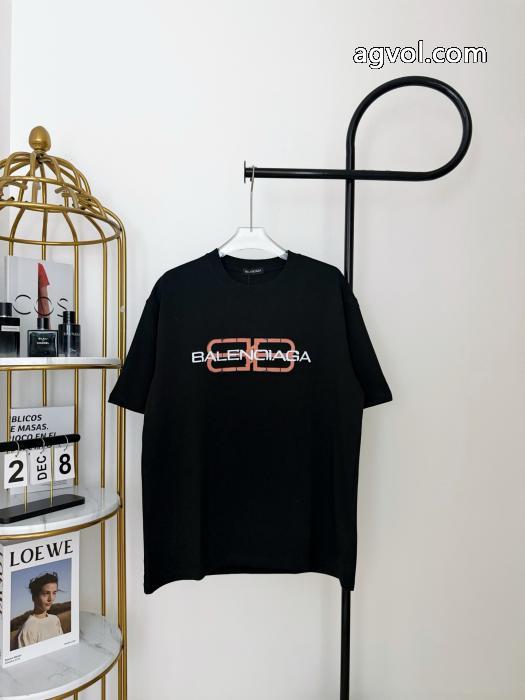 半袖Tシャツbalenciagaコピー 通販2026年限定発売新品 華やかに演出する ついに登場_0_1