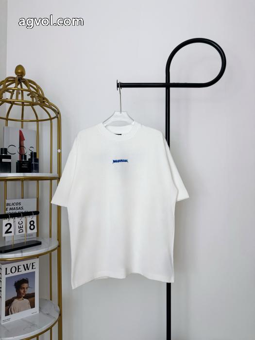 最安国内発送 爆買い2026 安値バレンシアガ半袖Tシャツブランド コピー_0_0