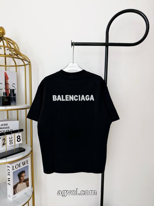 コピー 商品 販売定番の人気ブランド 品薄お早めに 即発送OKbalenciaga半袖Tシャツ_0_0