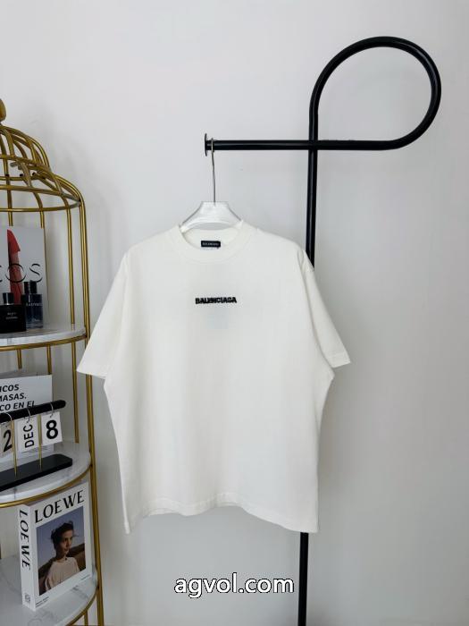 コピー 商品 販売定番の人気ブランド 品薄お早めに 即発送OKbalenciaga半袖Tシャツ_0_4