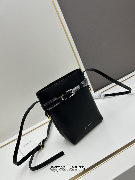 バッグGIVENCHYコピー 通販2026年激安最強セール 爆買い大得価防热 スタイルUPして着こなす._0_1