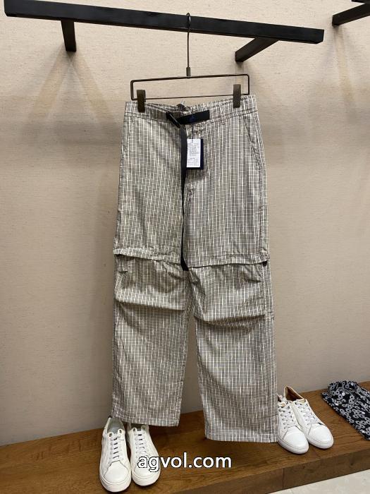 スラックス首胸ロゴ 限定 2026年大人気 立ち上げより入荷!コピー ブランド 通販 安心LOUIS VUITTON._0_0
