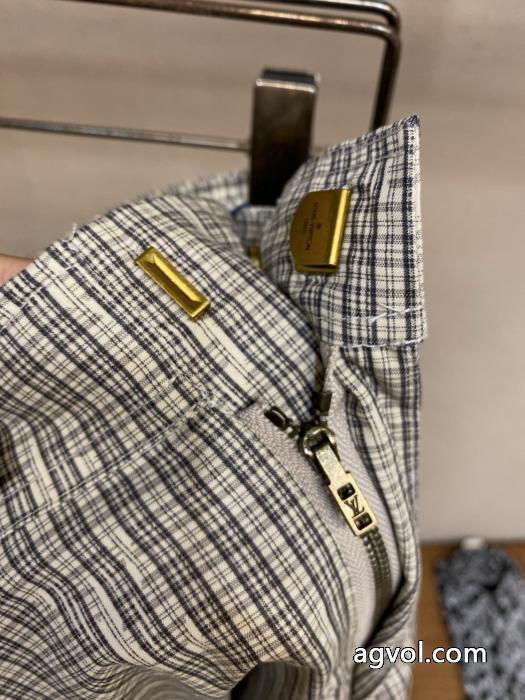 スラックス首胸ロゴ 限定 2026年大人気 立ち上げより入荷!コピー ブランド 通販 安心LOUIS VUITTON._0_5