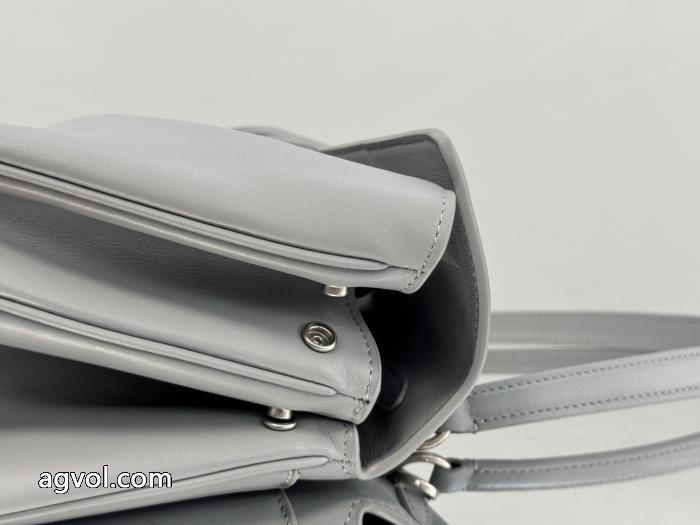 balenciagaバッグブランド コピー ショップ日本即完売予想 話題人気商品 26-26AW._0_4