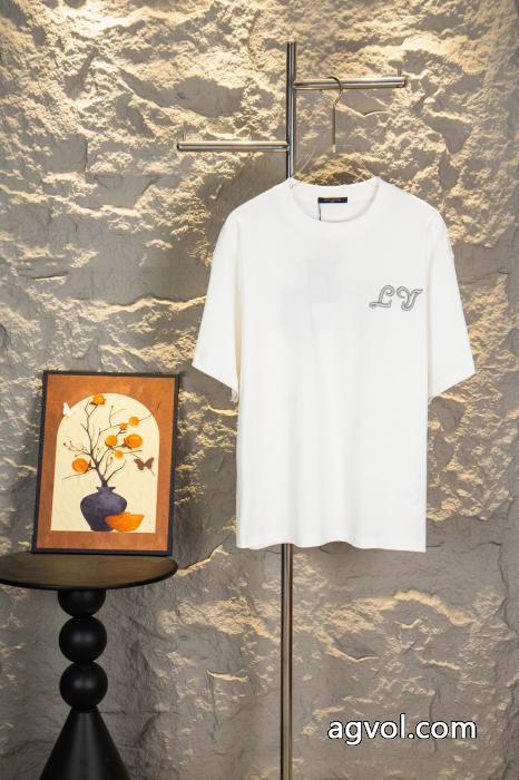 半袖Tシャツブランド 偽物 激安 通販人気定番正規品 注目度抜群 圧倒的な高級感LOUIS VUITTON_0_4
