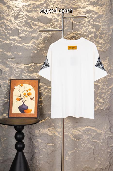 ブランド 激安 サイト半袖Tシャツ雰囲気が違う 着まわし力抜群 新作数量限定セールLOUIS VUITTON_0_0