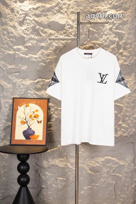 ブランド 激安 サイト半袖Tシャツ雰囲気が違う 着まわし力抜群 新作数量限定セールLOUIS VUITTON_0_1