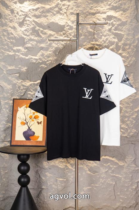 ブランド 激安 サイト半袖Tシャツ雰囲気が違う 着まわし力抜群 新作数量限定セールLOUIS VUITTON_0_2