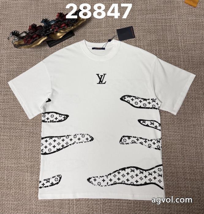 LOUIS VUITTON半袖Tシャツ格上げ！ 春季超人気アイテム 年末年始はセールブランド 通販店_0_1