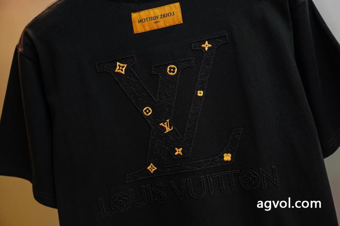 LOUIS VUITTON半袖Tシャツオススメ新作 風合いが魅力 定番品質保証スーパー コピー ブランド 専門店_0_1