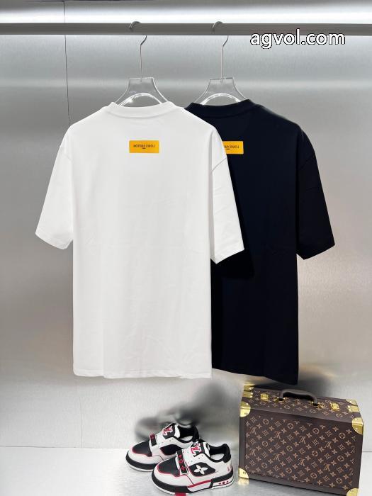 洗練デザイン 良好品 人気定番得価LOUIS VUITTON半袖Tシャツブランド 品 スーパー コピー_0_1