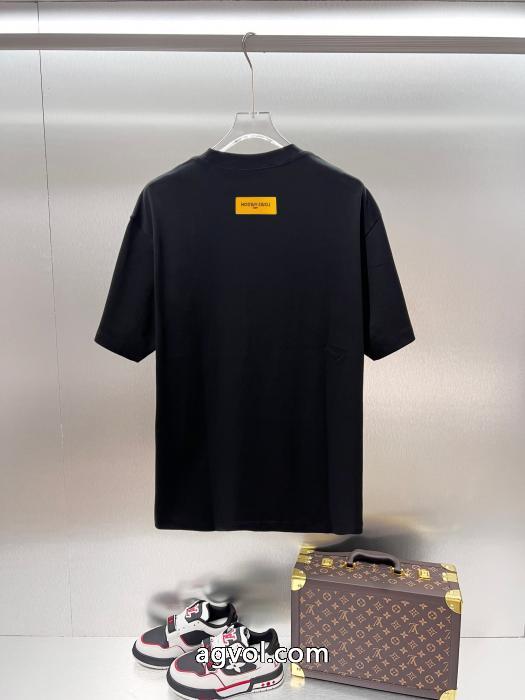 洗練デザイン 良好品 人気定番得価LOUIS VUITTON半袖Tシャツブランド 品 スーパー コピー_0_4