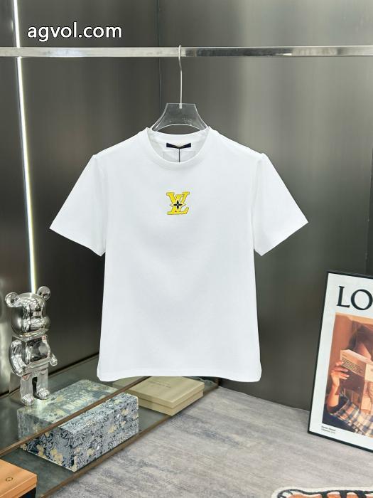 ブランド コピー ショップ半袖TシャツLOUIS VUITTON最安値正規品 2026aw トレンド 使い勝手も良好_0_1