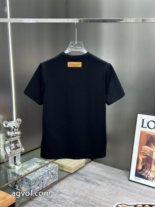 ブランド コピー ショップ半袖TシャツLOUIS VUITTON最安値正規品 2026aw トレンド 使い勝手も良好_0_4