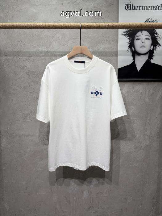 激安 ブランド数量限定販売 激安通販限定商品 今年の2026は最安値半袖TシャツLOUIS VUITTON_0_0